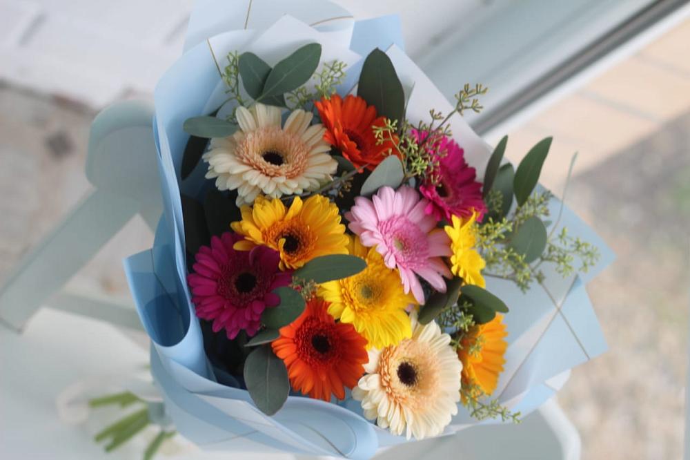 Букет цветов из: Герберы в Ожерелье