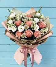 Букет цветов из:  Розы, Альстромерии и Лизиантусы в Ожерелье