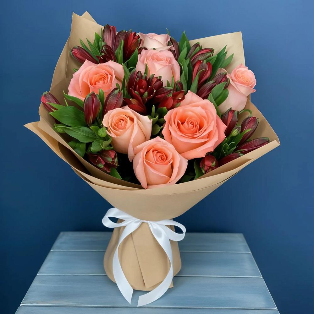 Букет цветов из: Розы и Альстромерии в Ожерелье