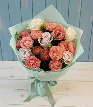 Букет цветов из:  Розы в Ожерелье