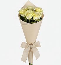 Букет цветов из:  Розы в Ожерелье
