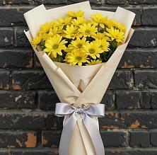 Букет цветов из:  Хризантемы в Ожерелье