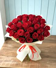 Букет 29 Красных роз в Ожерелье