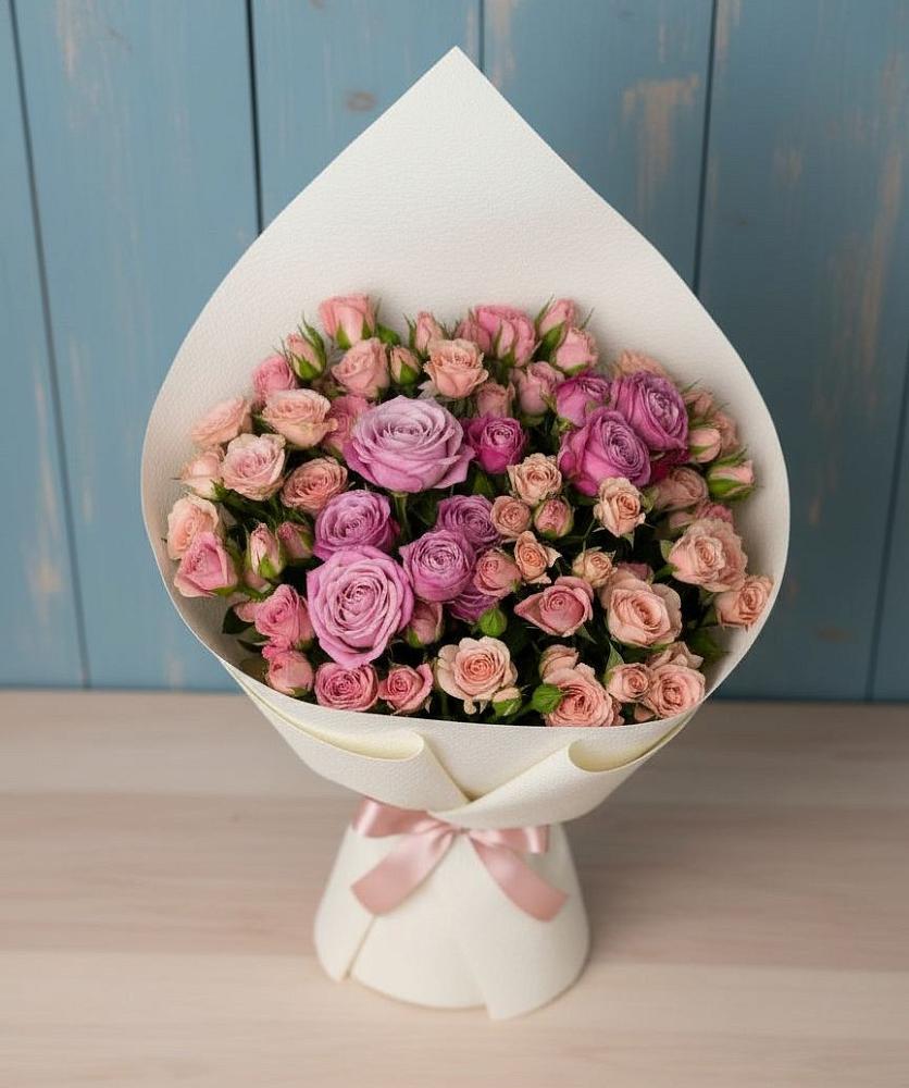 Букет цветов из: Розы в Ожерелье