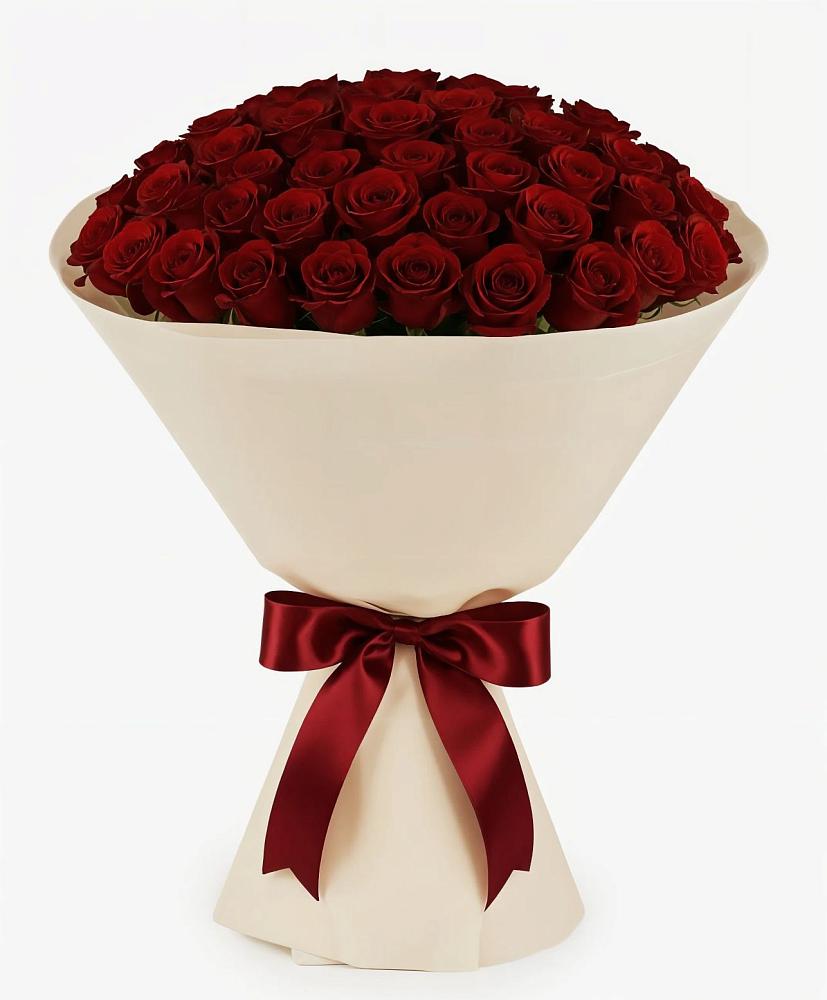 Букет 101 Бордовая роза Блэк Бакарра в Ожерелье