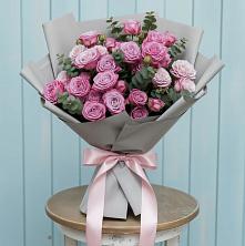 Букет цветов из:  Розы в Ожерелье